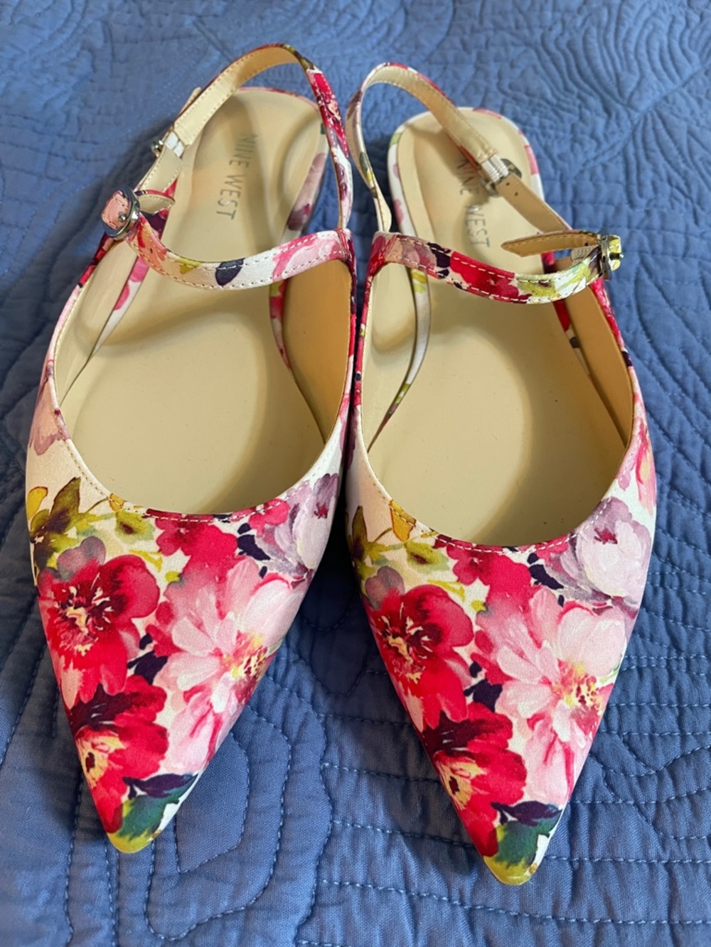 Nine West Pink Floral Pointed-Toe Slingback Flats with Red Accents